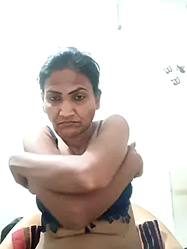 sunita6009 online show from 02/01/26, 05:44