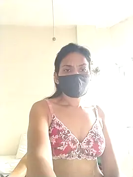 Snapshot of sunita6009 chatting on 07/04/26, 03:46 sunita6009 online show from 07/04/26, 03:46