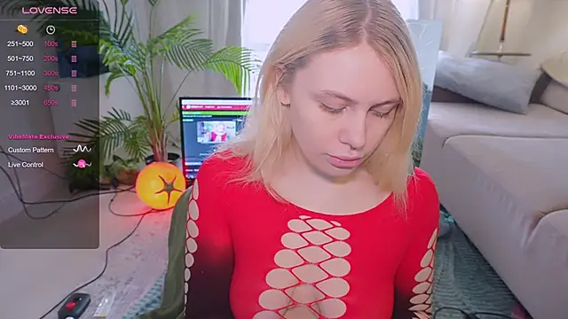 Meukotis online show from 11/15/25, 09:35