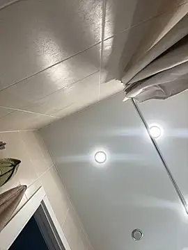 Yourdirtybitch online show from 10/31/25, 04:36