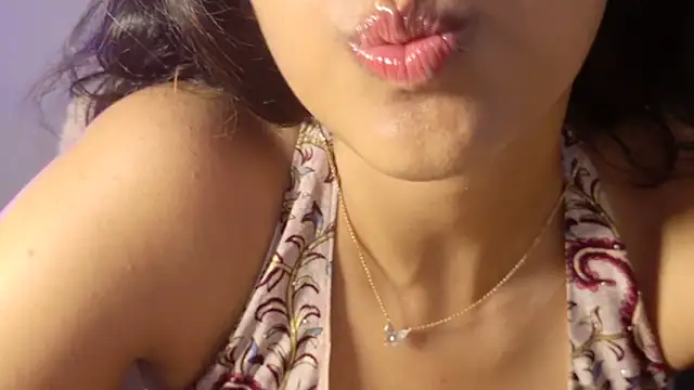 Snapshot of _muskan-9 chatting on 04/27/26, 10:35 muskan-9 online show from 04/27/26, 10:35
