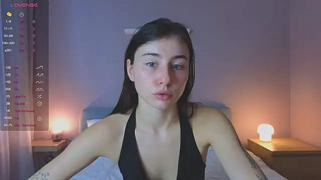 Snapshot of Vostok-6 chatting on 10/14/25, 01:12 Vostok-6 online show from 10/14/25, 01:12
