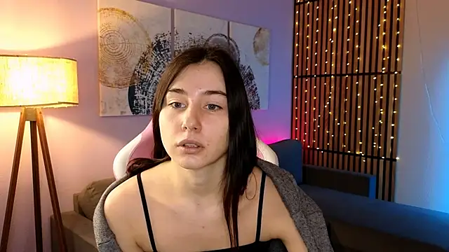 Snapshot of Vostok-6 chatting on 11/30/25, 10:16 Vostok-6 online show from 11/30/25, 10:16