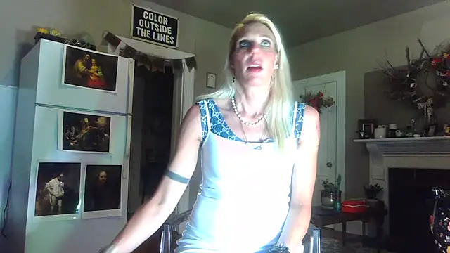 Glamazonx online show from 11/10/25, 01:32