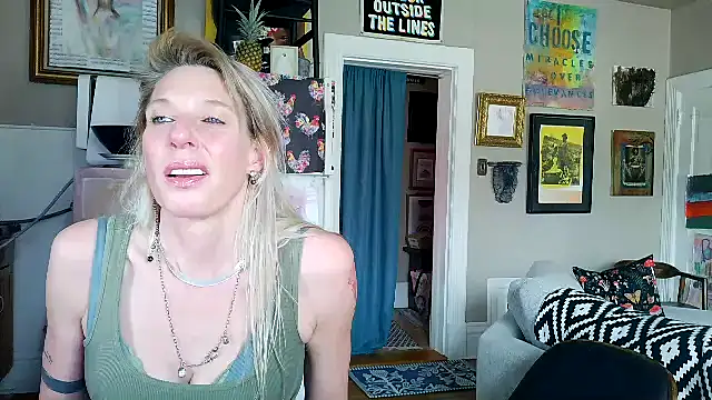 Glamazonx online show from 03/28/26, 09:27