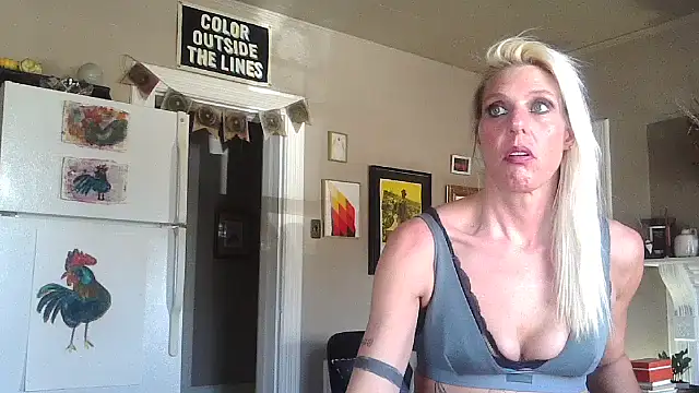 Glamazonx online show from 11/15/25, 05:28