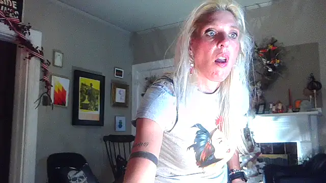 Glamazonx online show from 11/17/25, 12:03