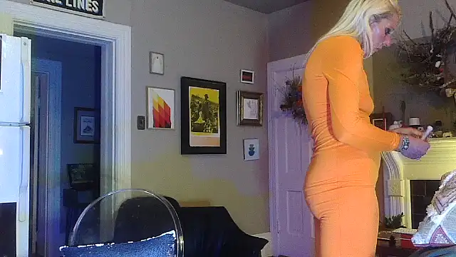 Glamazonx online show from 11/04/25, 02:04