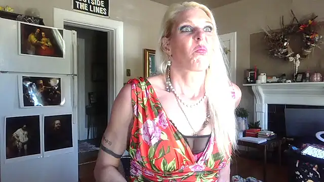 Glamazonx online show from 10/31/25, 07:43