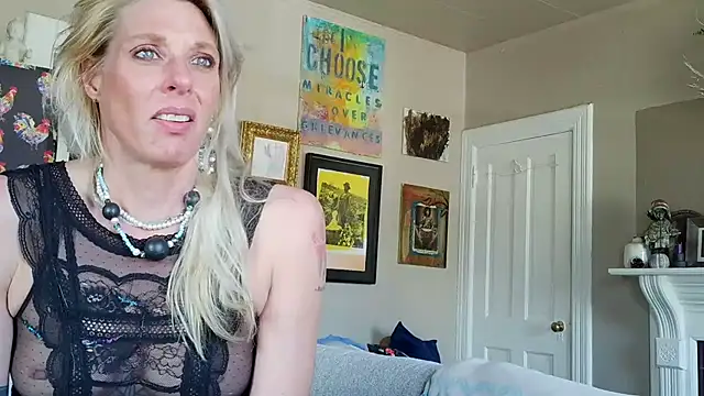 Glamazonx online show from 02/17/26, 05:54