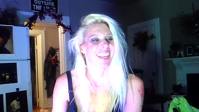 Glamazonx online show from 11/26/25, 02:33