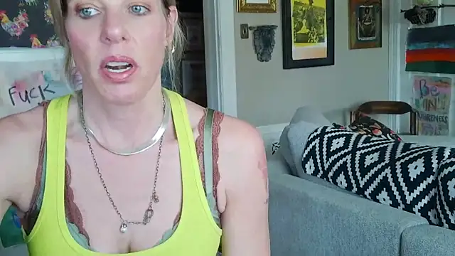 Glamazonx online show from 03/24/26, 06:52