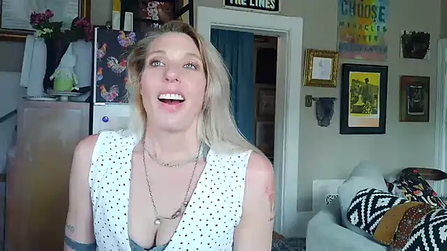 Glamazonx online show from 03/30/26, 09:27