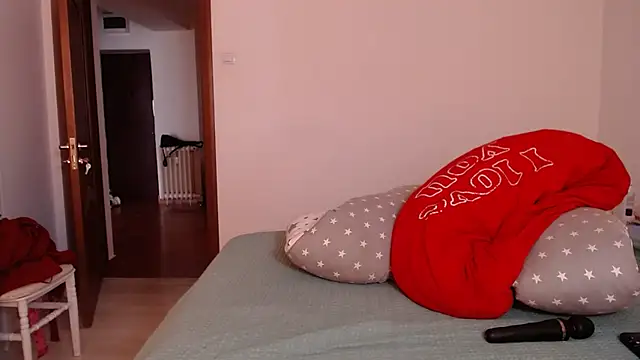 LadyyEvolet online show from 04/24/26, 04:36