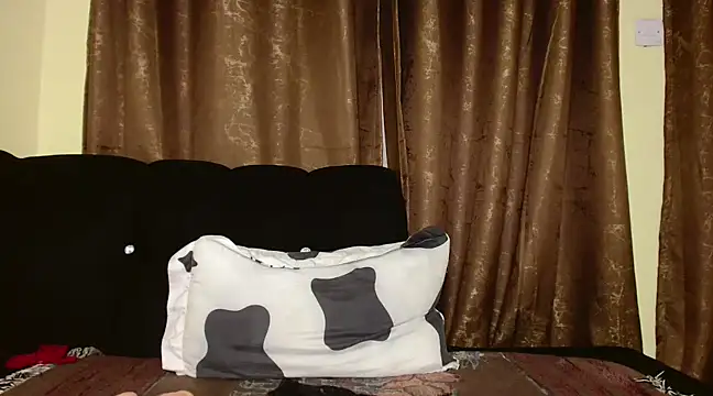 queencydoll online show from 12/01/24, 11:10