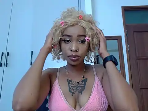 queencydoll online show from 03/28/26, 07:20