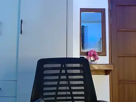 queencydoll online show from 06/02/26, 08:47