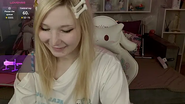 MeowkaKitty online show from 02/23/26, 02:02