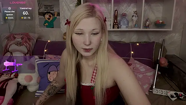 MeowkaKitty online show from 01/12/26, 01:45