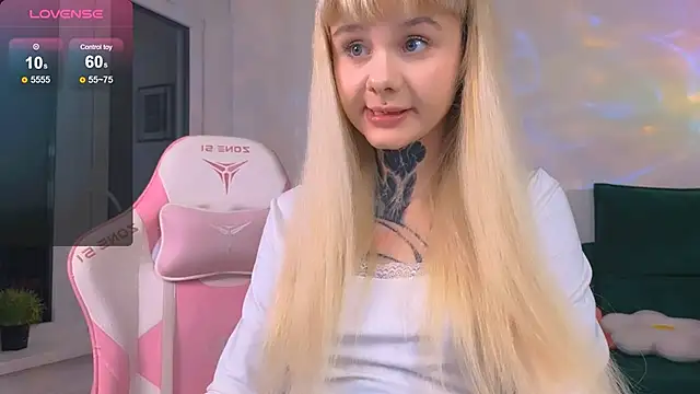 Britney Lynch online show from 03/19/26, 07:14