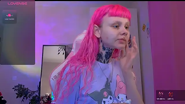 Britney Lynch online show from 10/11/25, 07:48