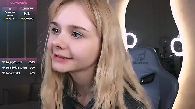 Britney Lynch online show from 03/13/25, 12:35