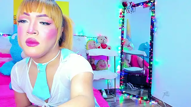 Candy Candy   online show from 05/12/26, 11:22