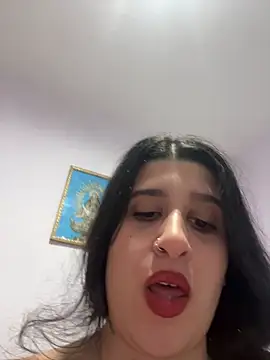 lylyacachonda online show from 12/21/25, 05:47