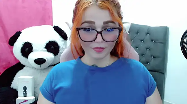 Snapshot of Alexatexa2929 chatting on 02/15/25, 10:52 Alexatexa2929 online show from 02/15/25, 10:52