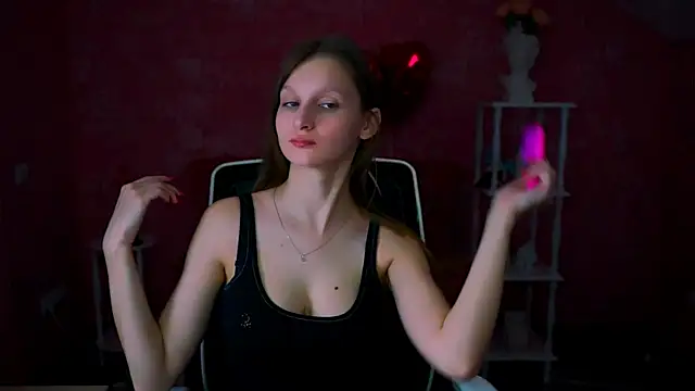 Snapshot of EllaHorton chatting on 03/09/25, 07:12 EllaHorton online show from 03/09/25, 07:12