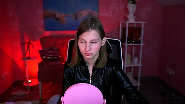 EllaHorton online show from 04/21/26, 04:57