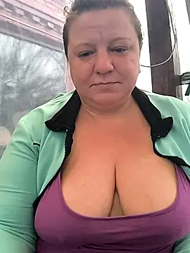 jusichka online show from 11/27/25, 07:09