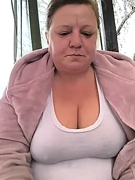 jusichka online show from 11/07/25, 06:18