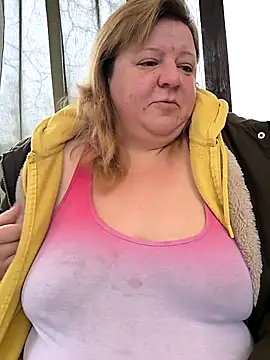 jusichka online show from 12/21/25, 07:54