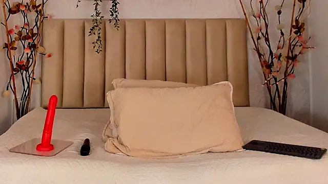 ivone adams online show from 04/03/26, 02:23