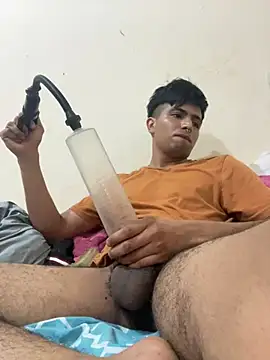 yObal-hot online show from 04/14/26, 07:13