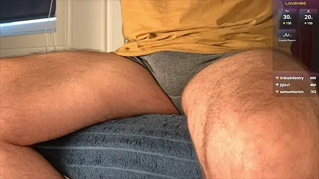 Snapshot of brsrkr chatting on 10/05/25, 07:43 brsrkr online show from 10/05/25, 07:43