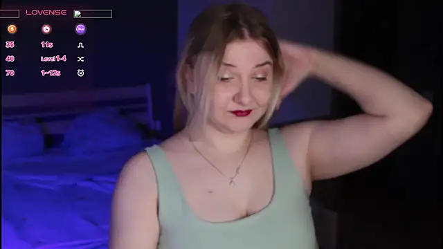 sensual girrrl online show from 07/02/26, 12:33