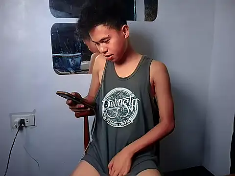 Asiantwink21 online show from 10/10/25, 03:18