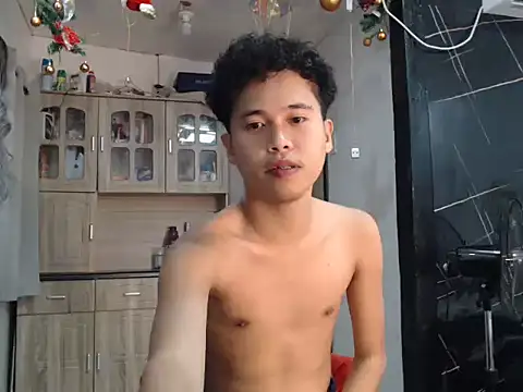 Asiantwink21 online show from 11/20/25, 02:40