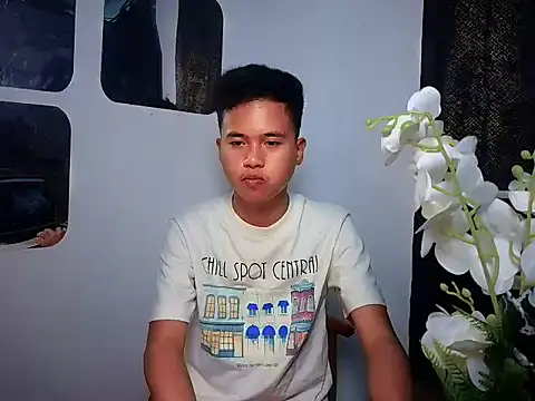 Asiantwink21 online show from 10/01/25, 04:11