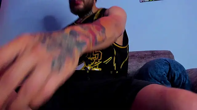 Drako Lamar online show from 09/23/25, 01:01