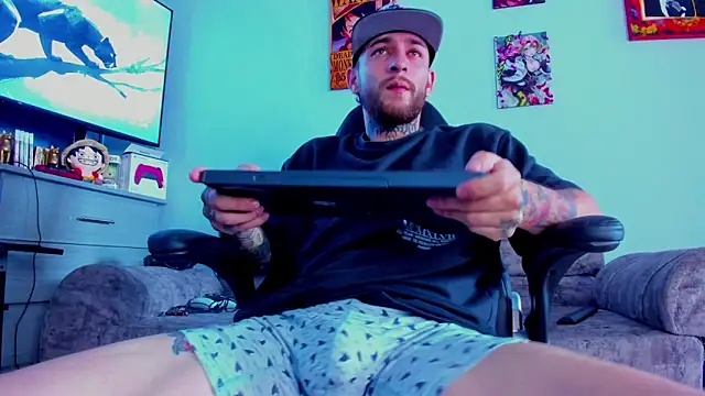 Drako Lamar online show from 11/16/25, 06:34