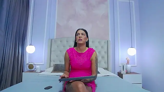 JoannaCox online show from 11/14/25, 07:50