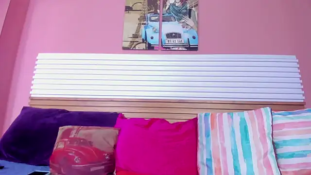 hot milkbitch online show from 11/06/25, 01:31