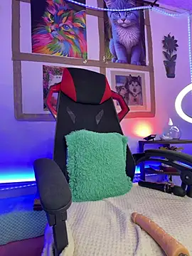 PaulinaSanders X online show from 04/19/26, 01:06