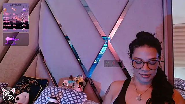 Snapshot of paula_daniela1 chatting on 07/13/26, 09:47 paula daniela1 online show from 07/13/26, 09:47