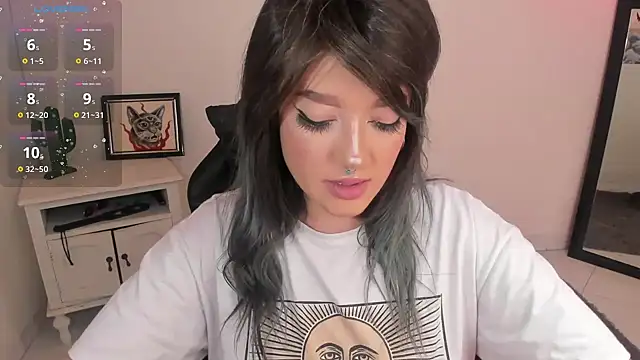 kat apple online show from 11/07/25, 05:17