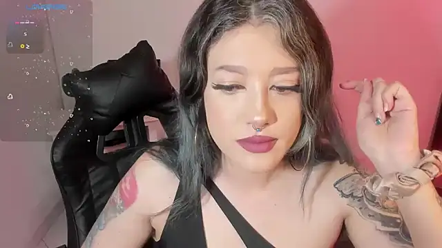 kat apple online show from 10/28/25, 10:20