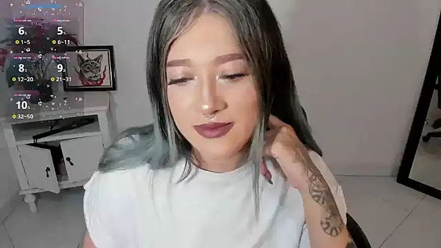 kat apple online show from 11/28/25, 09:26